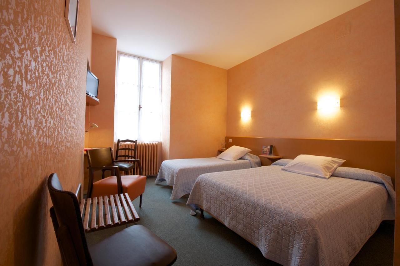 Logis Hotel De France Arudy Eksteriør billede