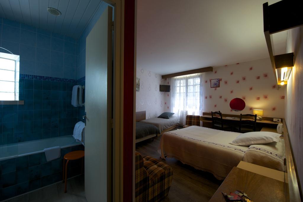 Logis Hotel De France Arudy Eksteriør billede