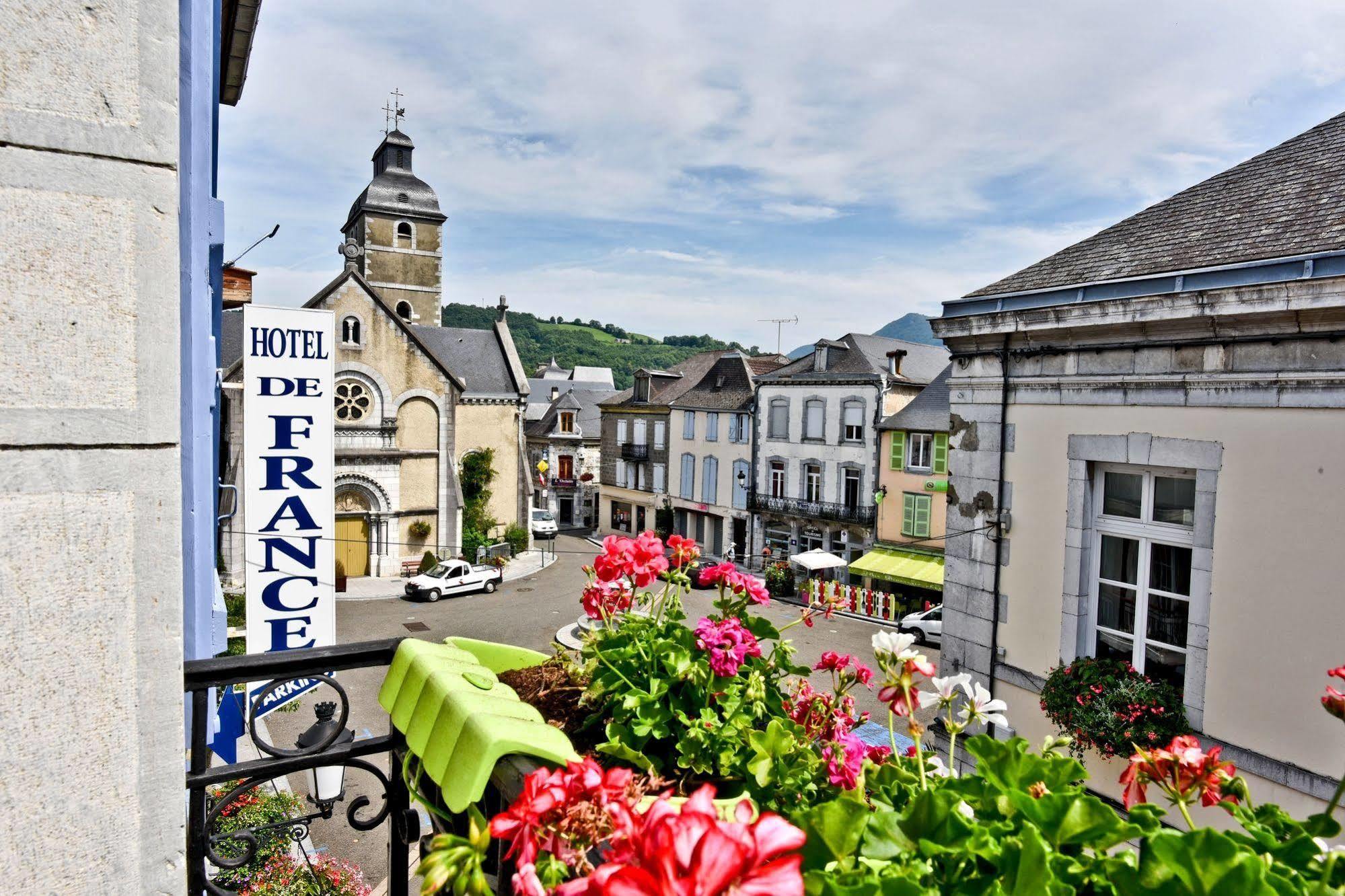 Logis Hotel De France Arudy Eksteriør billede