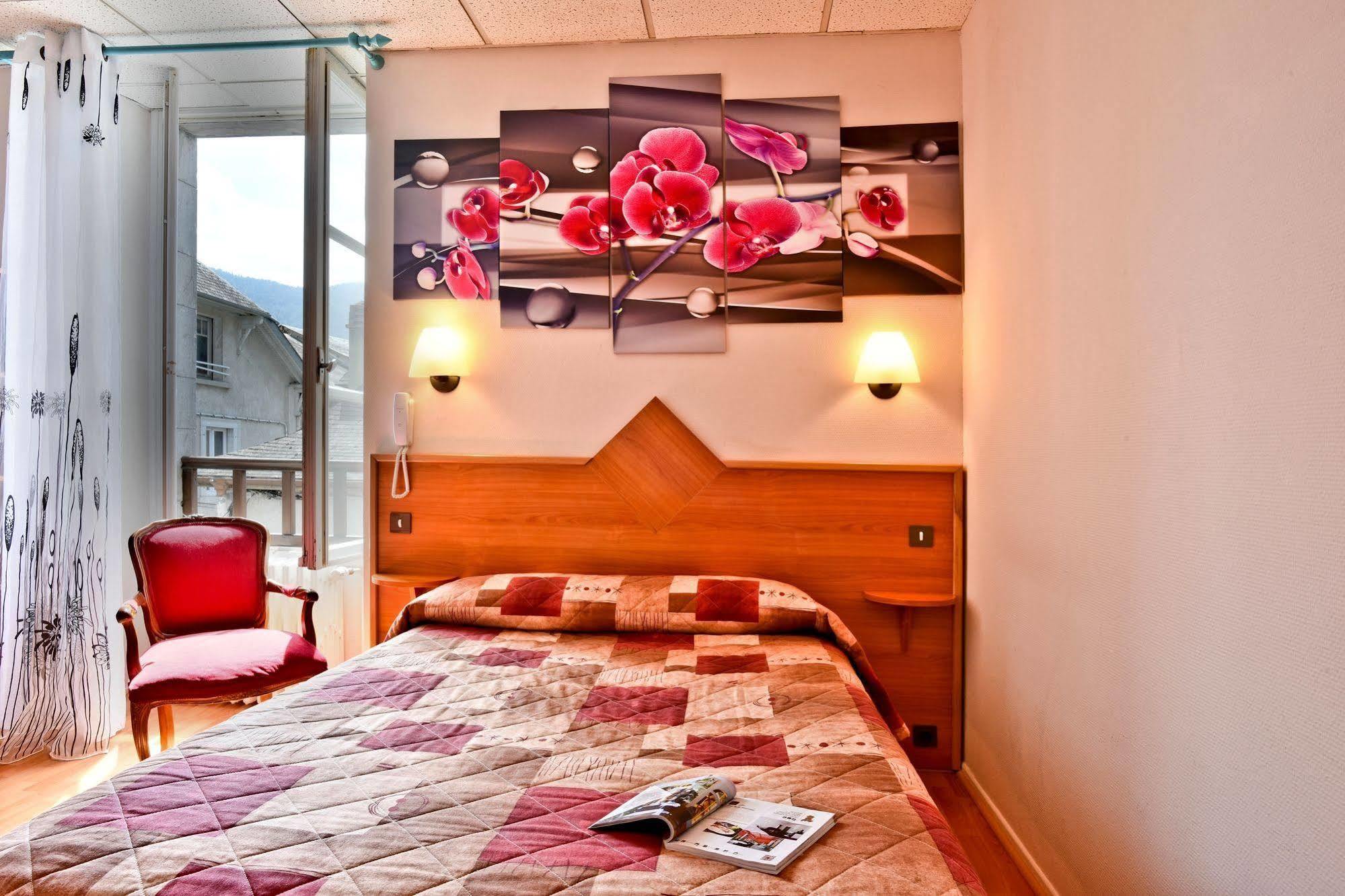 Logis Hotel De France Arudy Eksteriør billede