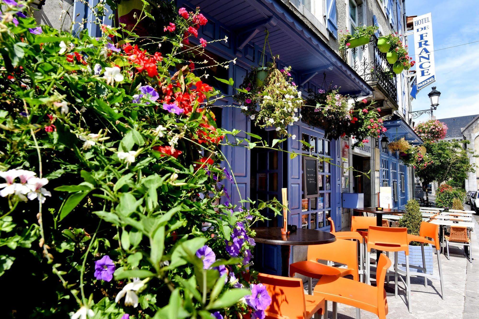 Logis Hotel De France Arudy Eksteriør billede